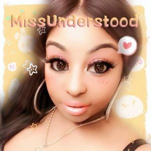 Meet your Posher, Teela